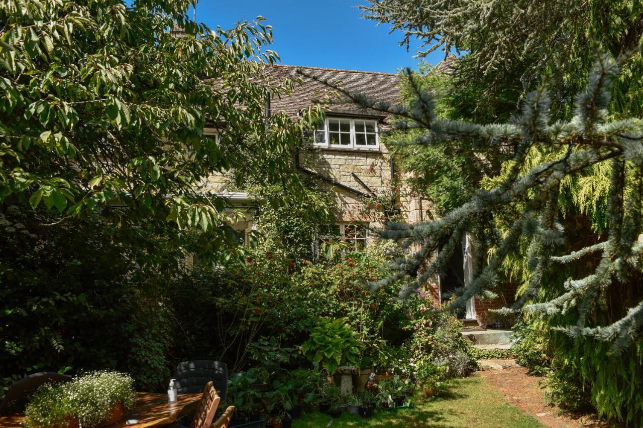 Ward Avenue B&B カウズ エクステリア 写真