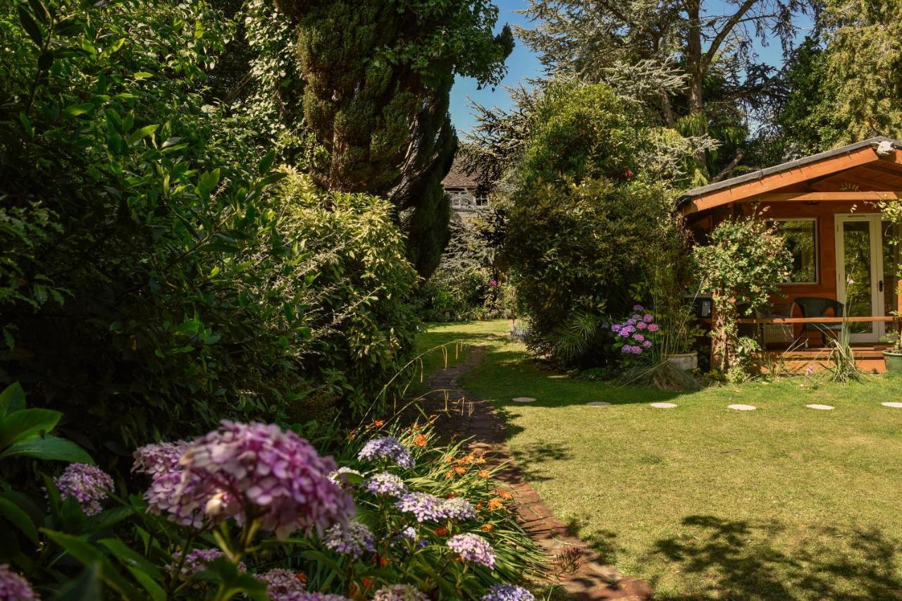 Ward Avenue B&B カウズ エクステリア 写真