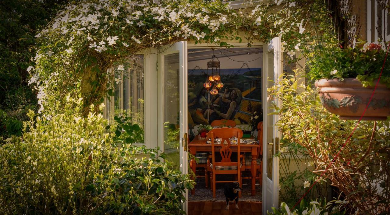 Ward Avenue B&B カウズ エクステリア 写真